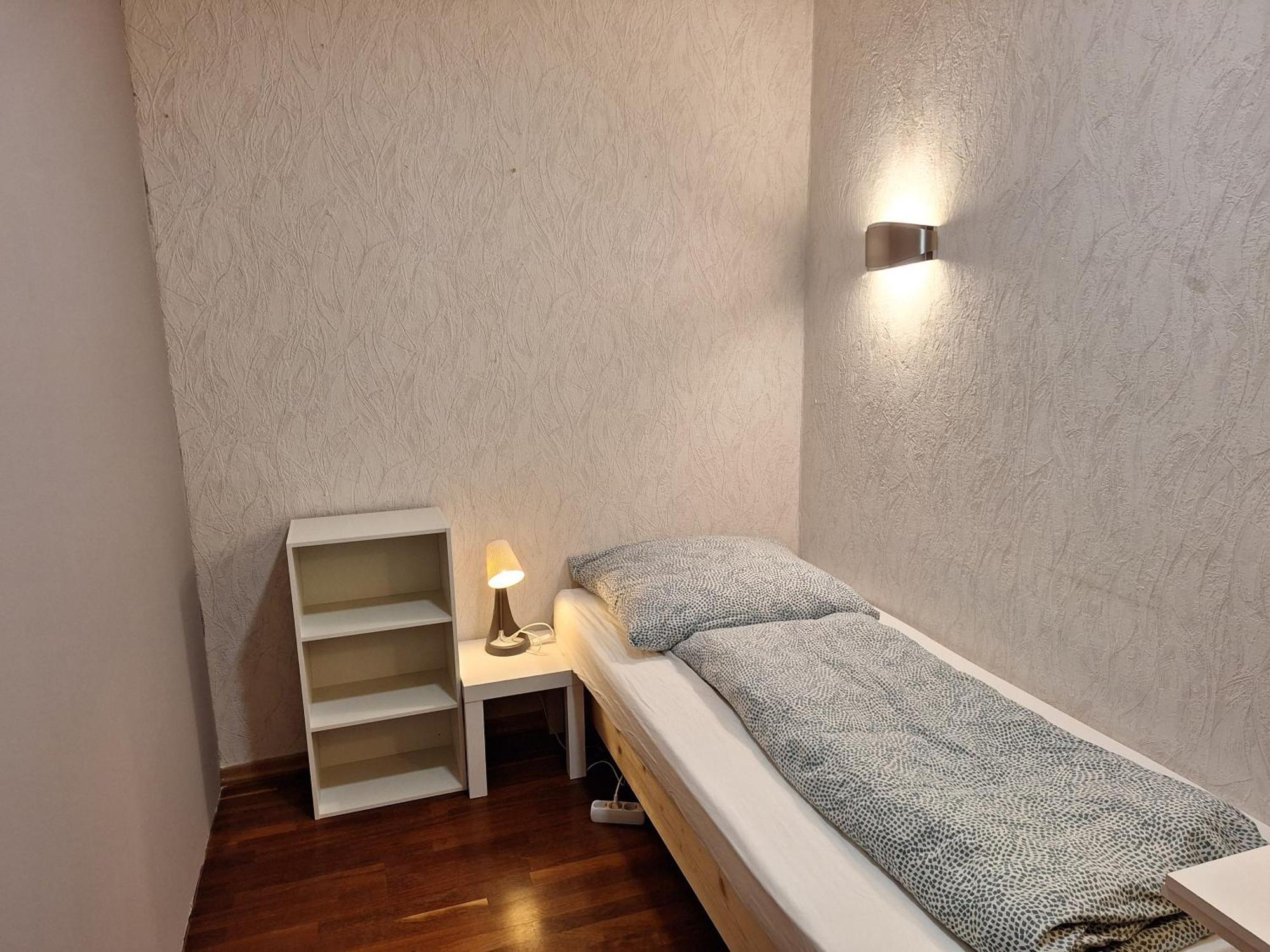 Hoteliving Duesseldorf Airport Ratingen Kamer foto